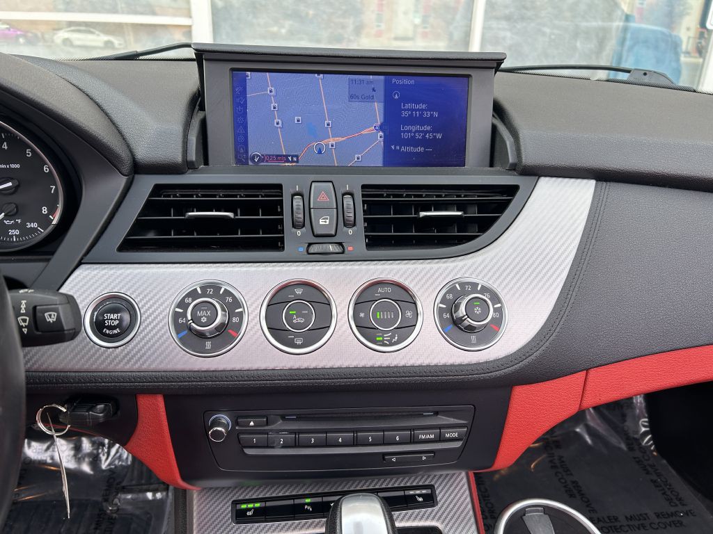 2011 BMW Z4 Image 20