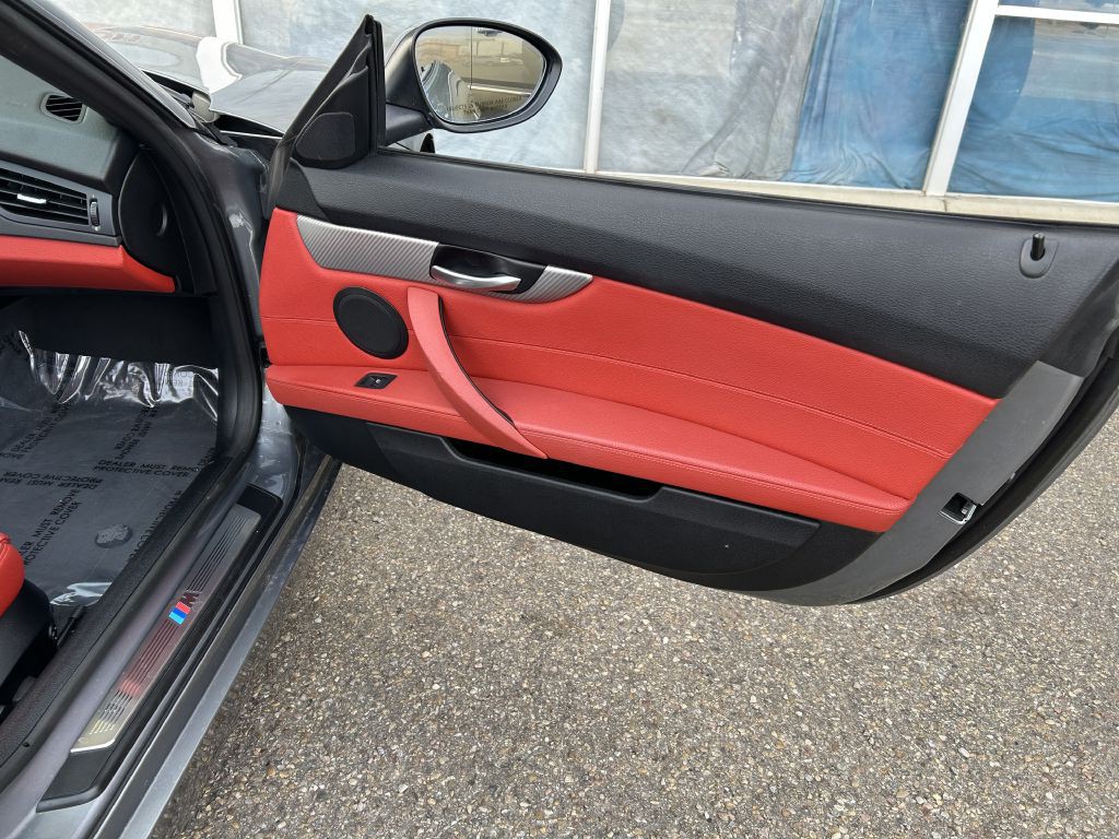 2011 BMW Z4 Image 23