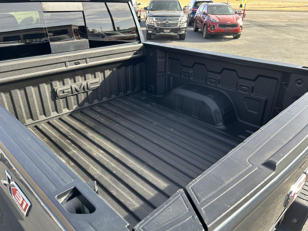 2020 GMC Sierra Image 12