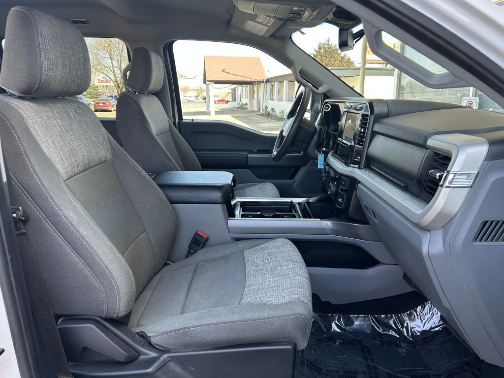 2023 Ford F-250 Image 12