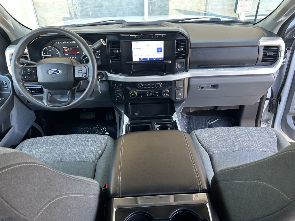 2023 Ford F-250 Image 15