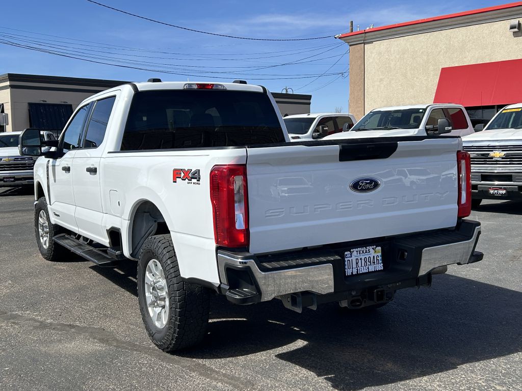 2023 Ford F-250 Image 19
