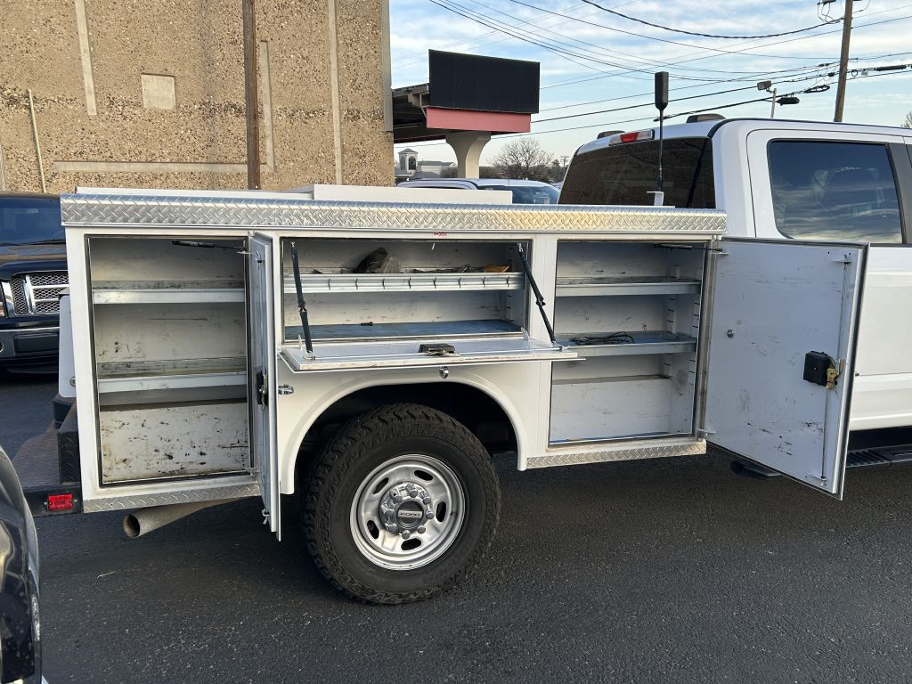 2022 Ford F-250 Image 4