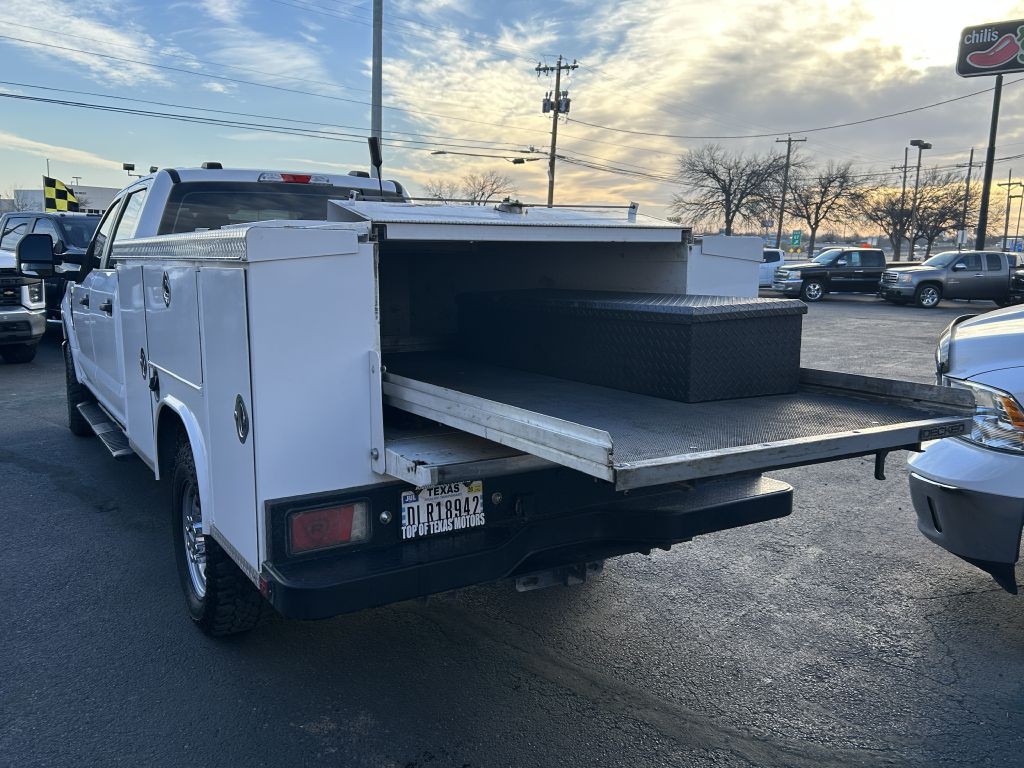 2022 Ford F-250 Image 6