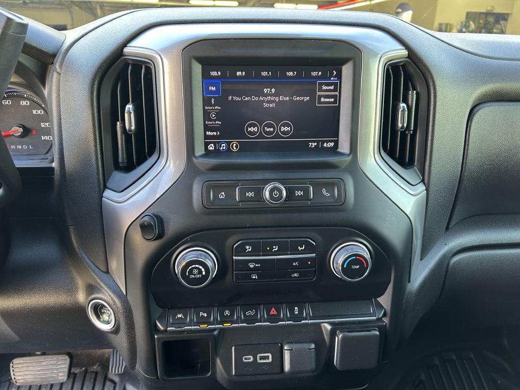 2022 Chevrolet Silverado 1500 Image 11