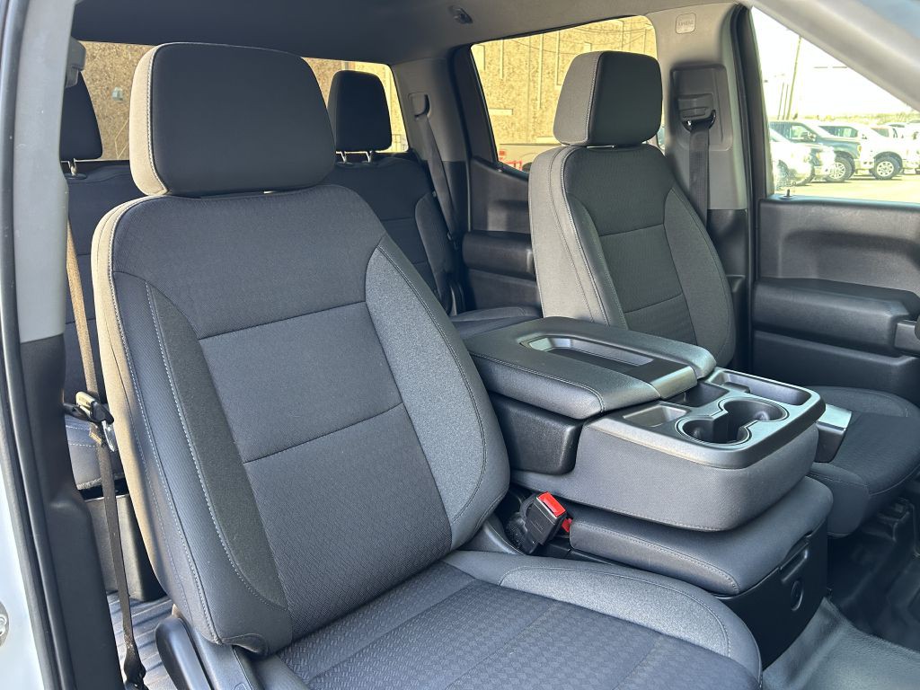2022 Chevrolet Silverado 1500 Image 17