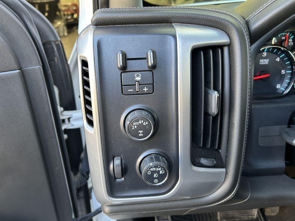 2017 GMC Sierra Image 5