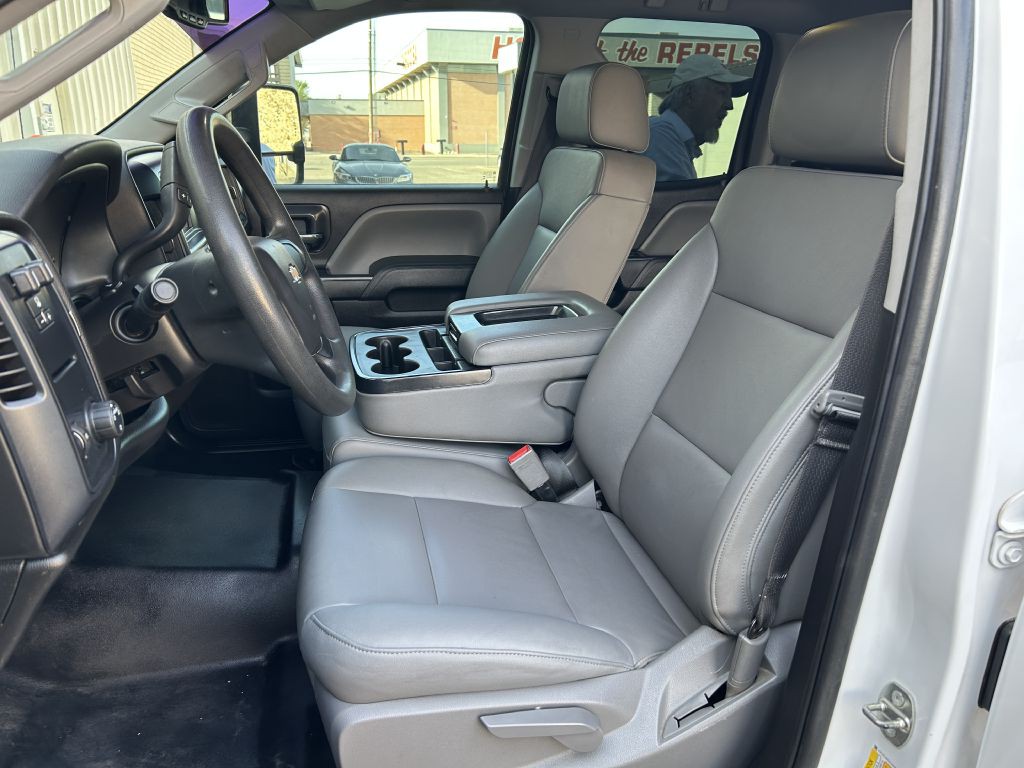 2018 Chevrolet Silverado 1500 Image 9