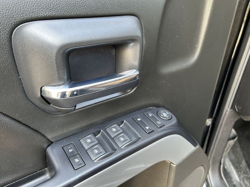 2018 Chevrolet Silverado 1500 Image 4