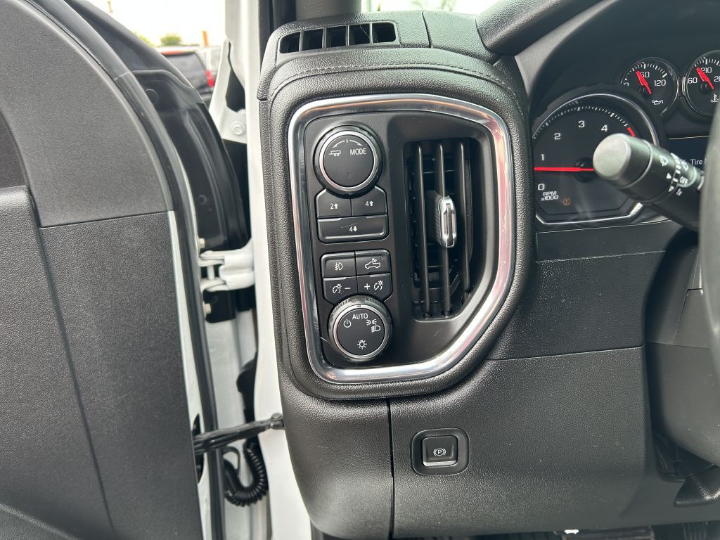 2023 Chevrolet Silverado 1500 Image 10