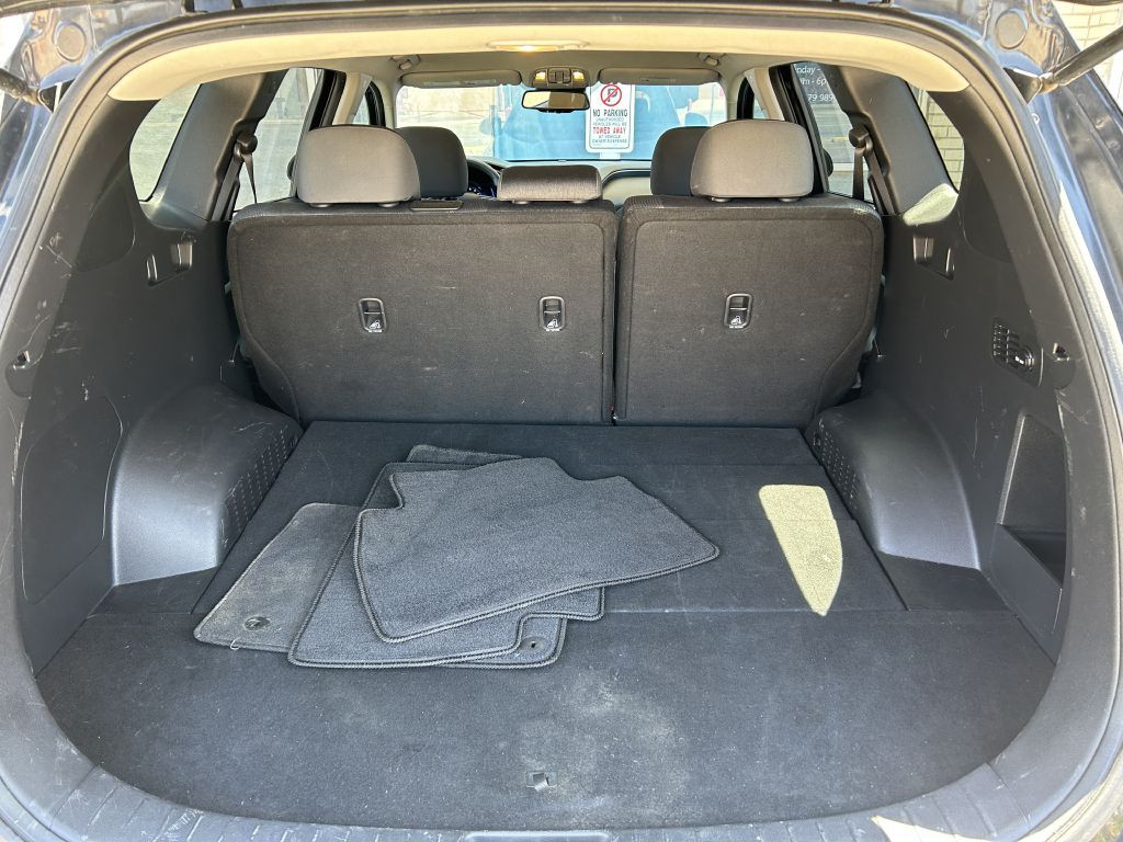 2020 Hyundai Santa Fe Image 19
