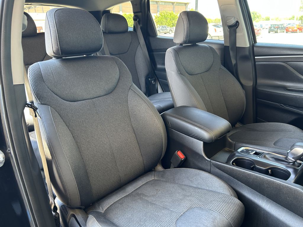 2020 Hyundai Santa Fe Image 21