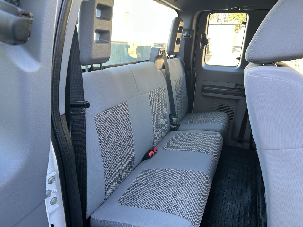 2013 Ford F-250 Image 11