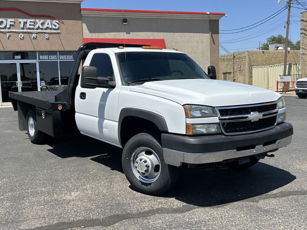 2007 Chevrolet Silverado 1500 Image 2
