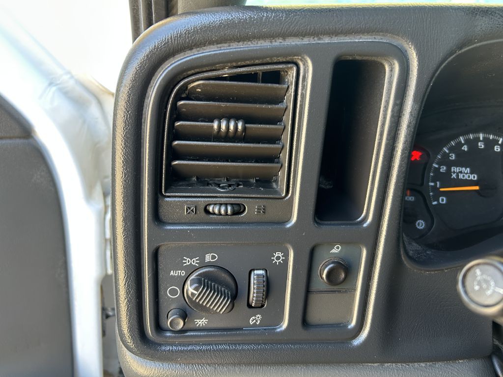2007 Chevrolet Silverado 1500 Image 4