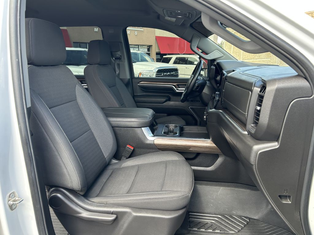 2024 Chevrolet Silverado 1500 Image 14