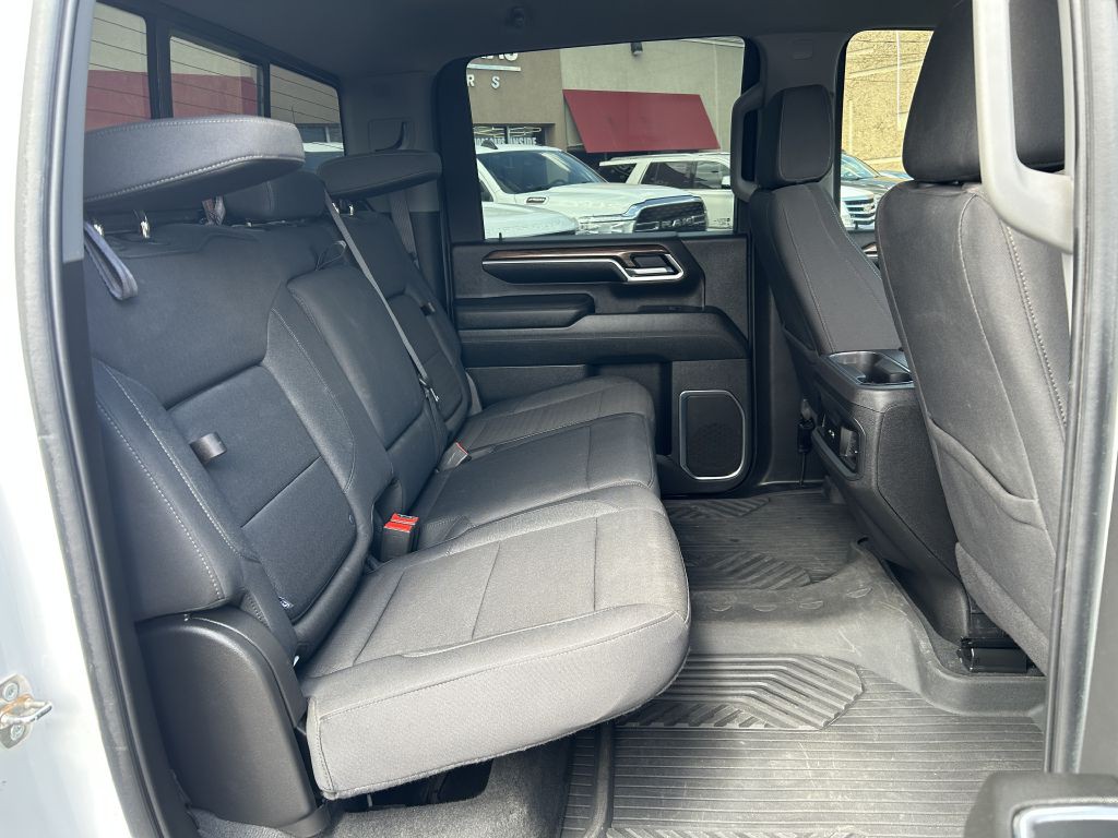2024 Chevrolet Silverado 1500 Image 17