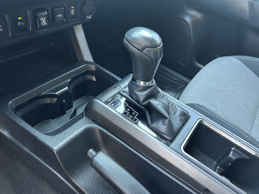 2022 Toyota Tacoma Image 12