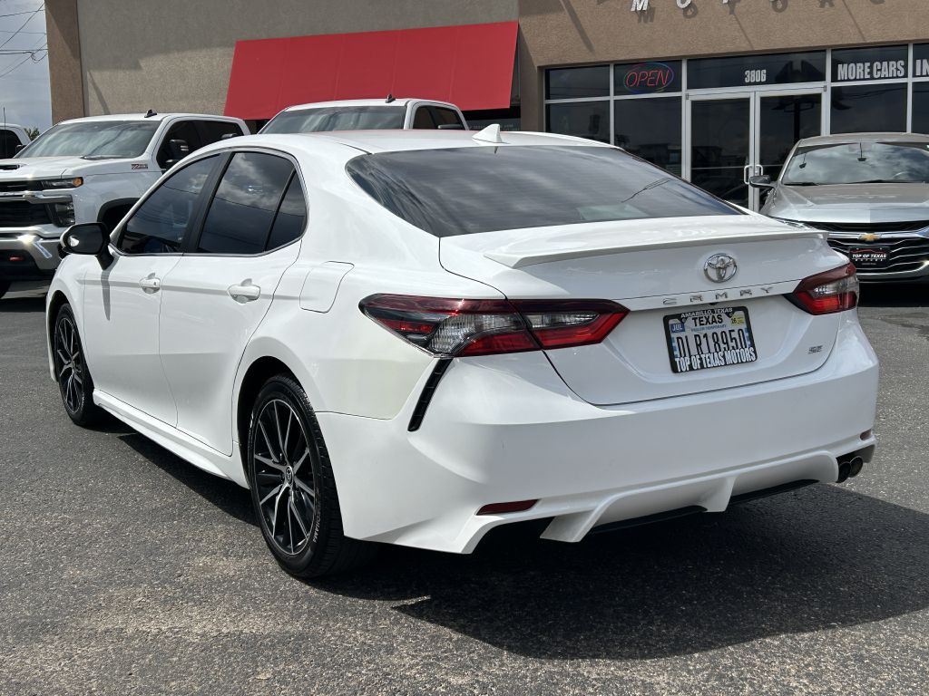 2021 Toyota Camry Image 7