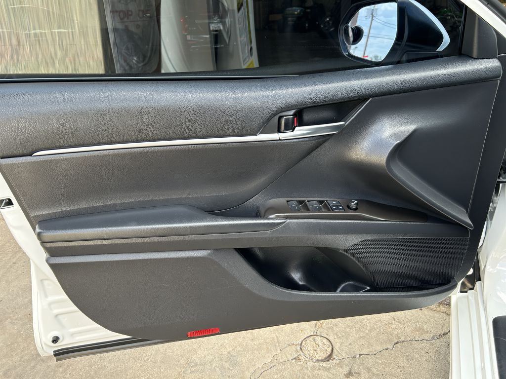 2021 Toyota Camry Image 10