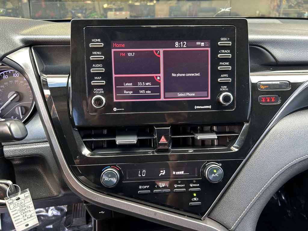 2021 Toyota Camry Image 14