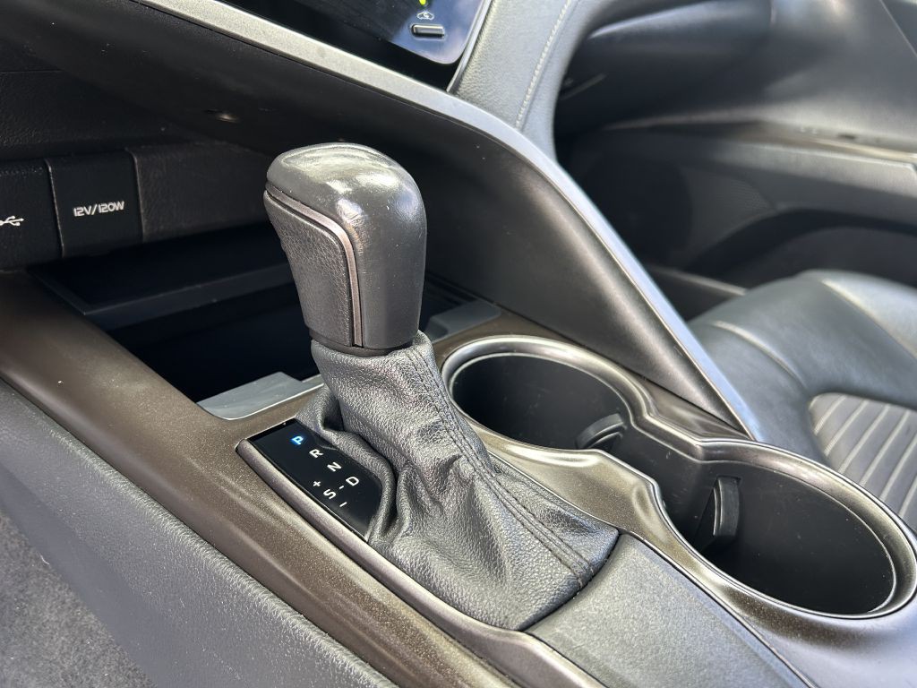 2021 Toyota Camry Image 15