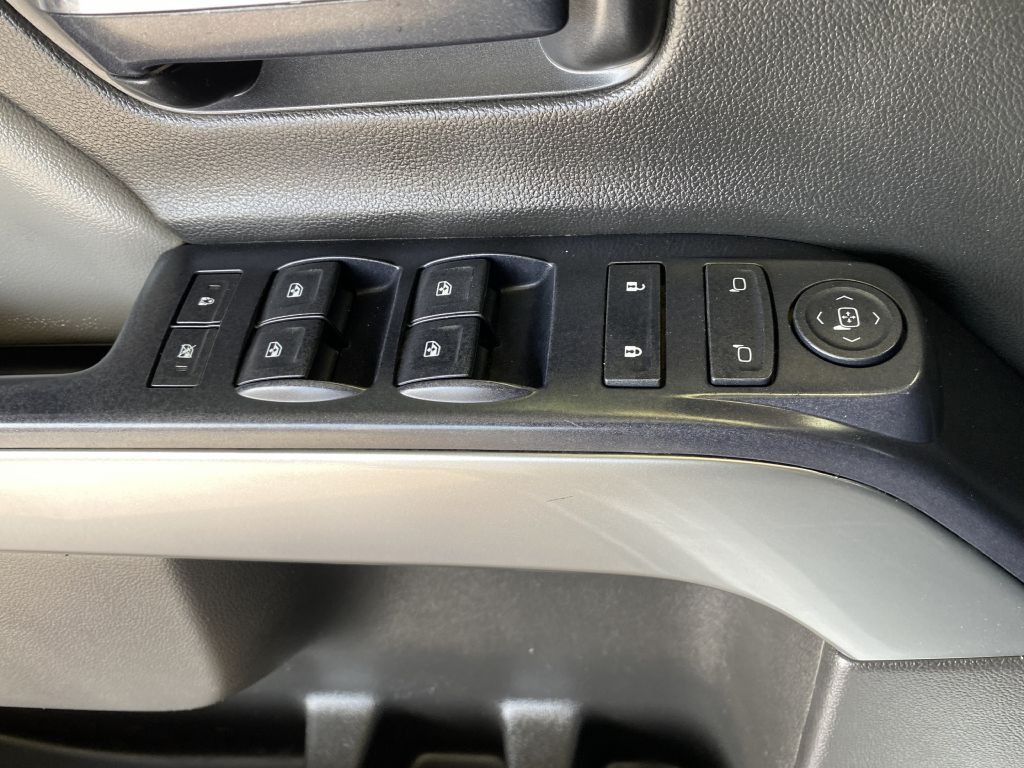 2015 Chevrolet Silverado 1500 Image 4