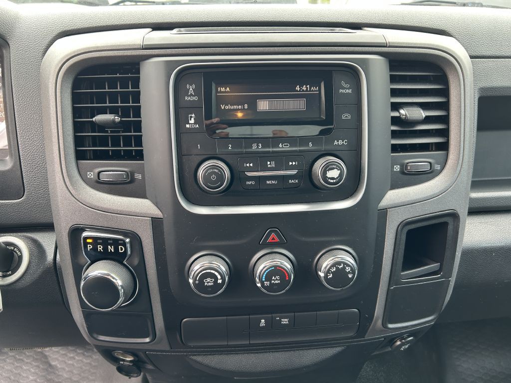 2016 RAM 1500 Image 6