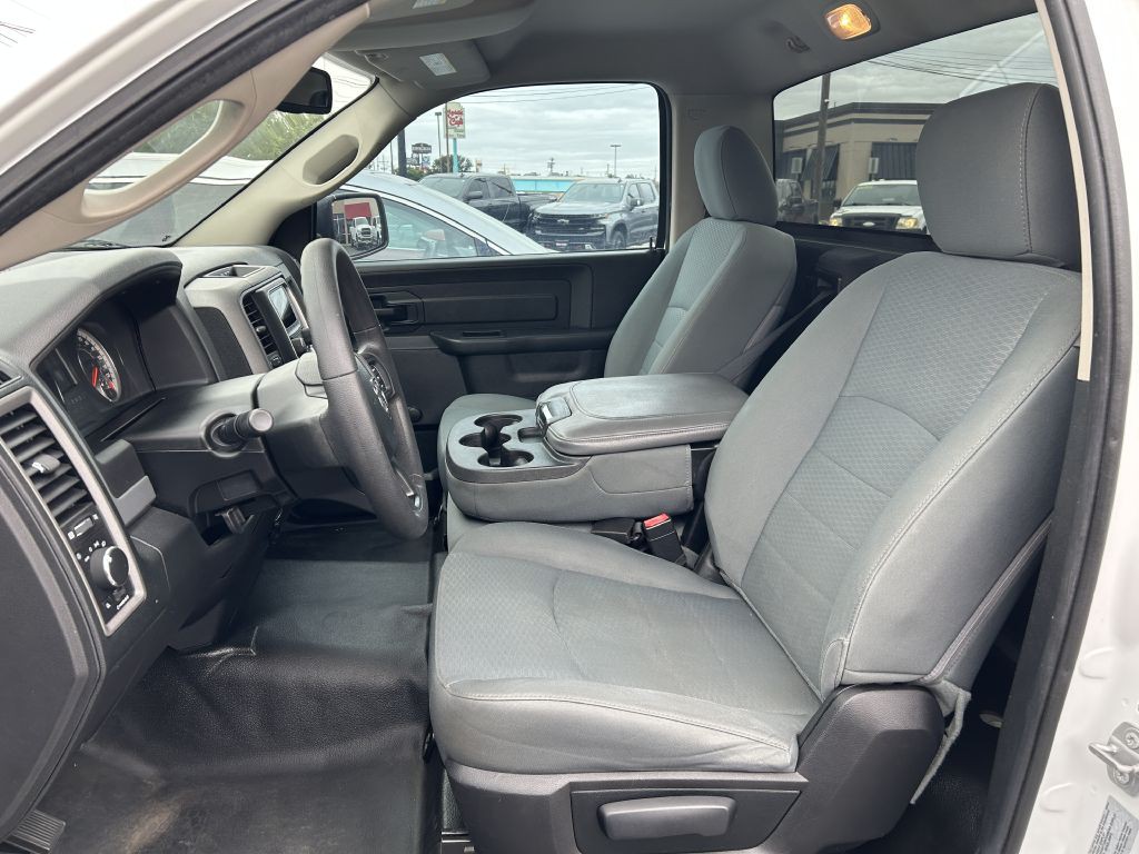 2016 RAM 1500 Image 7