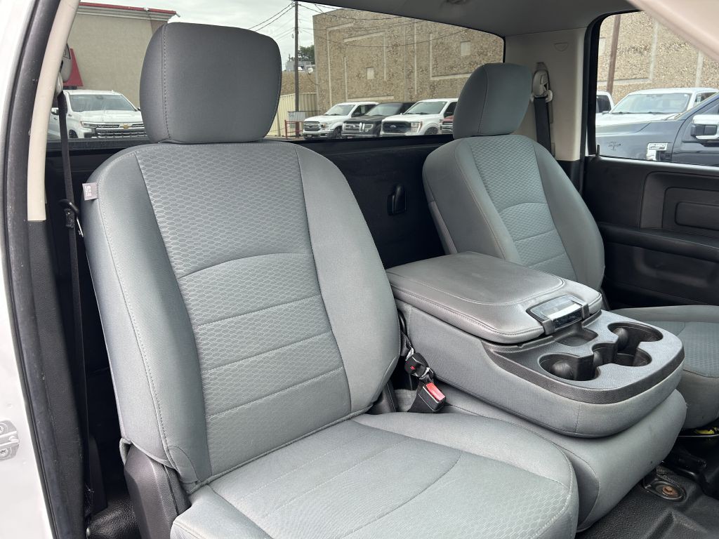 2016 RAM 1500 Image 10