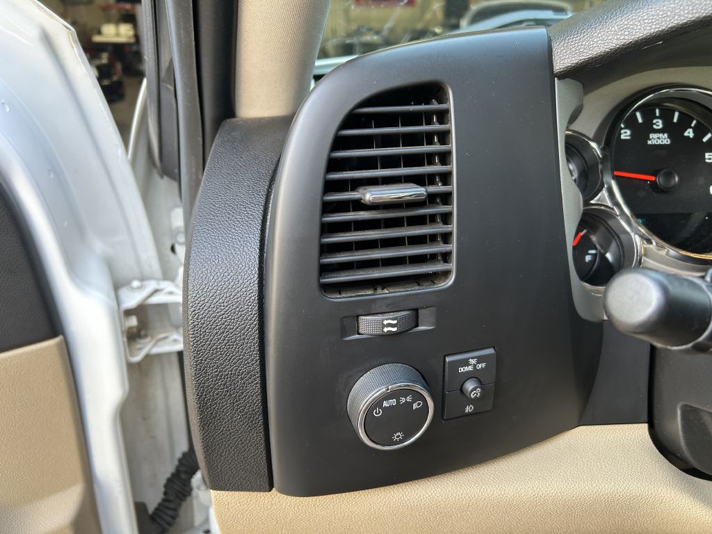 2008 GMC Sierra Image 5