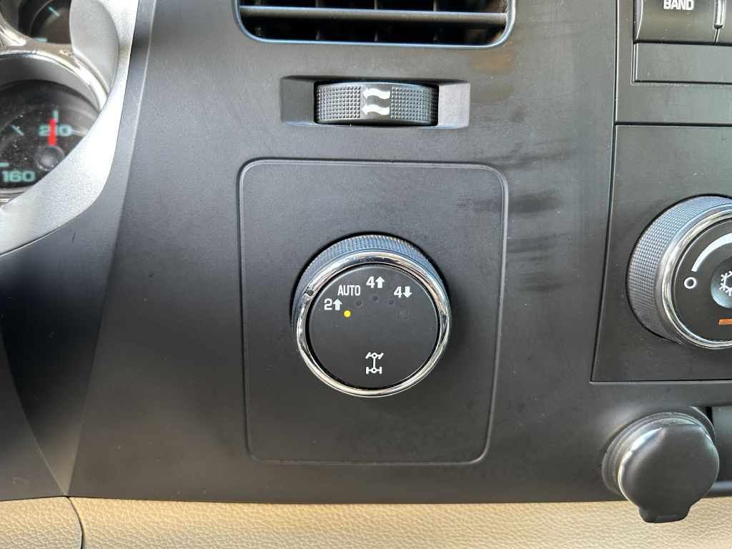 2008 GMC Sierra Image 8