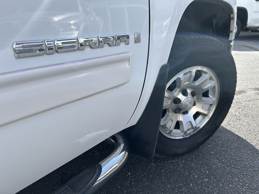 2008 GMC Sierra Image 19