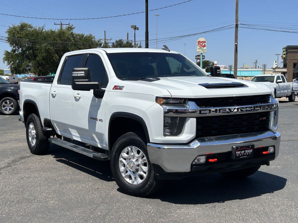 2023 Chevrolet Silverado 1500 Image 2