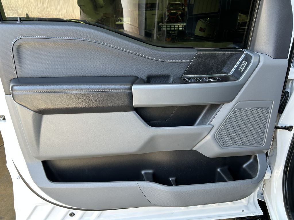 2023 Ford F-150 Image 3