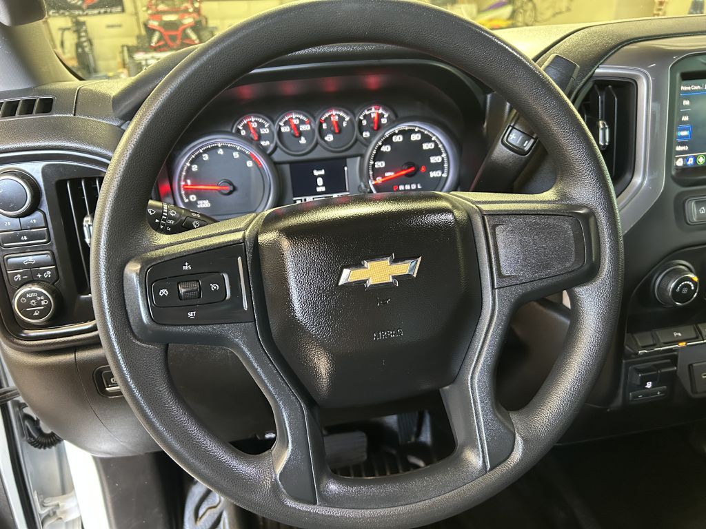 2023 Chevrolet Silverado 1500 Image 6