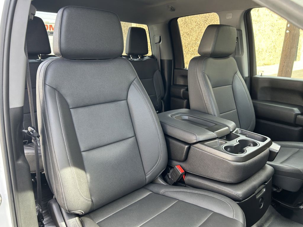 2024 GMC Sierra Image 12