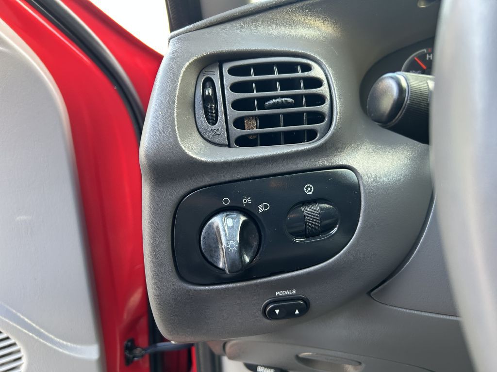 2003 Ford F-150 Image 13