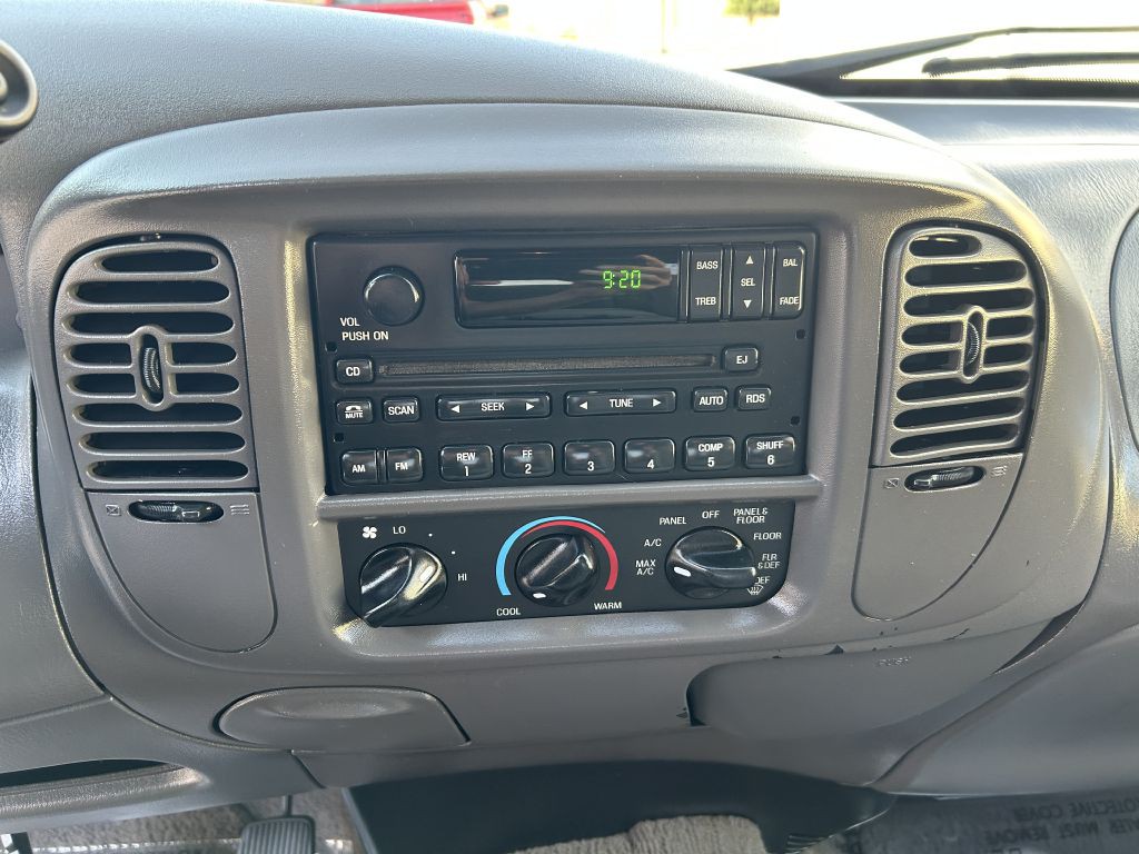 2003 Ford F-150 Image 15