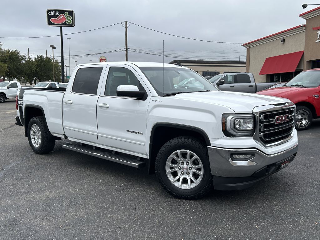 2016 GMC Sierra Image 2