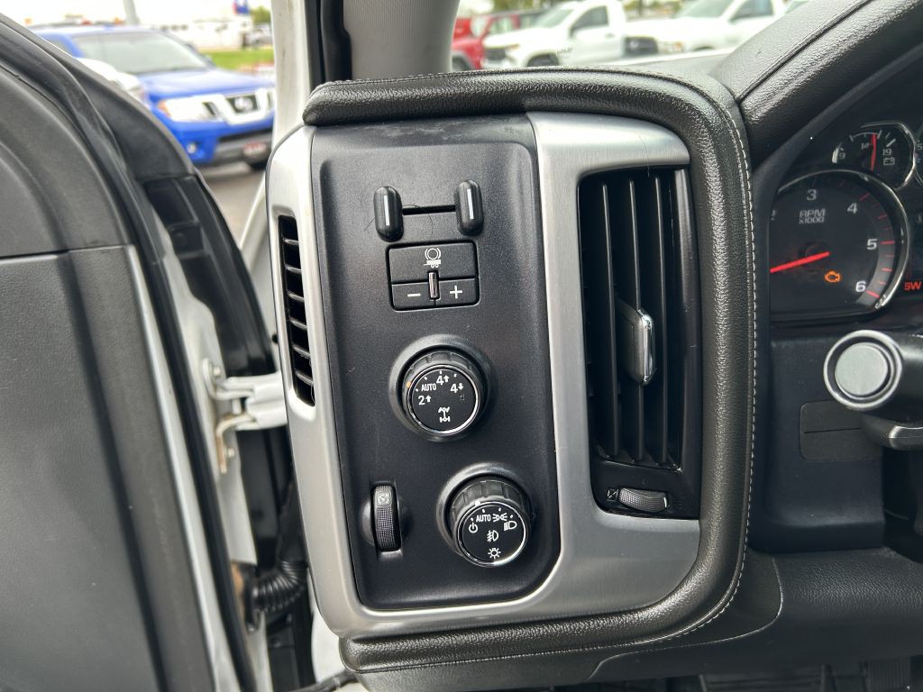 2016 GMC Sierra Image 13