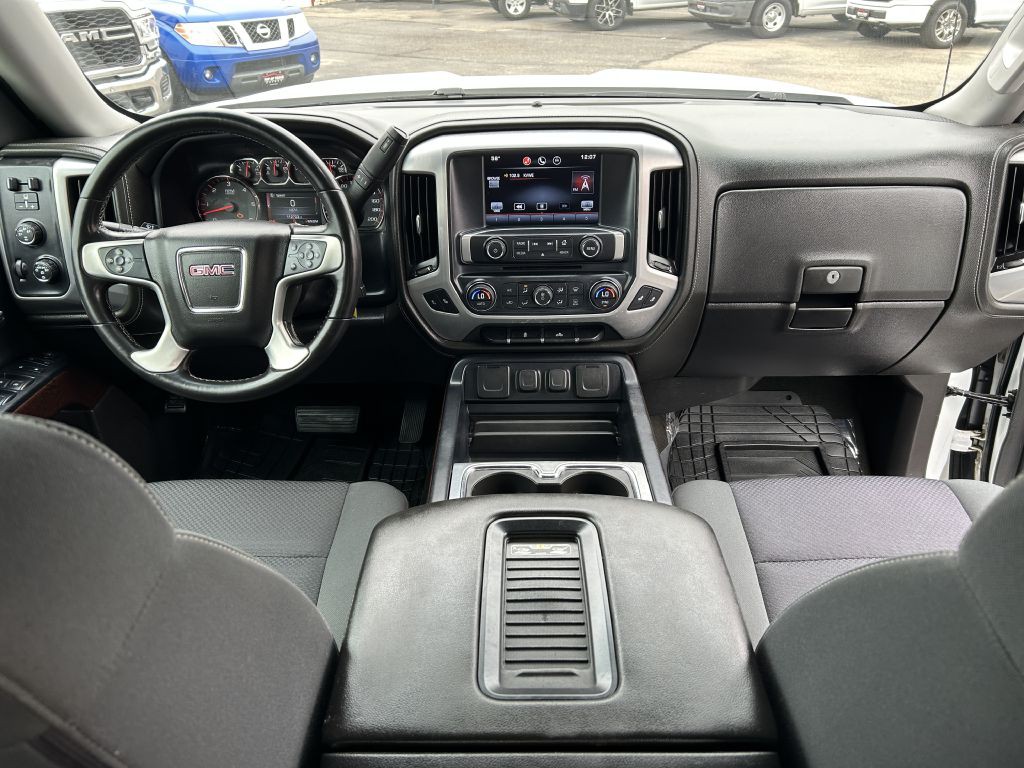 2016 GMC Sierra Image 24