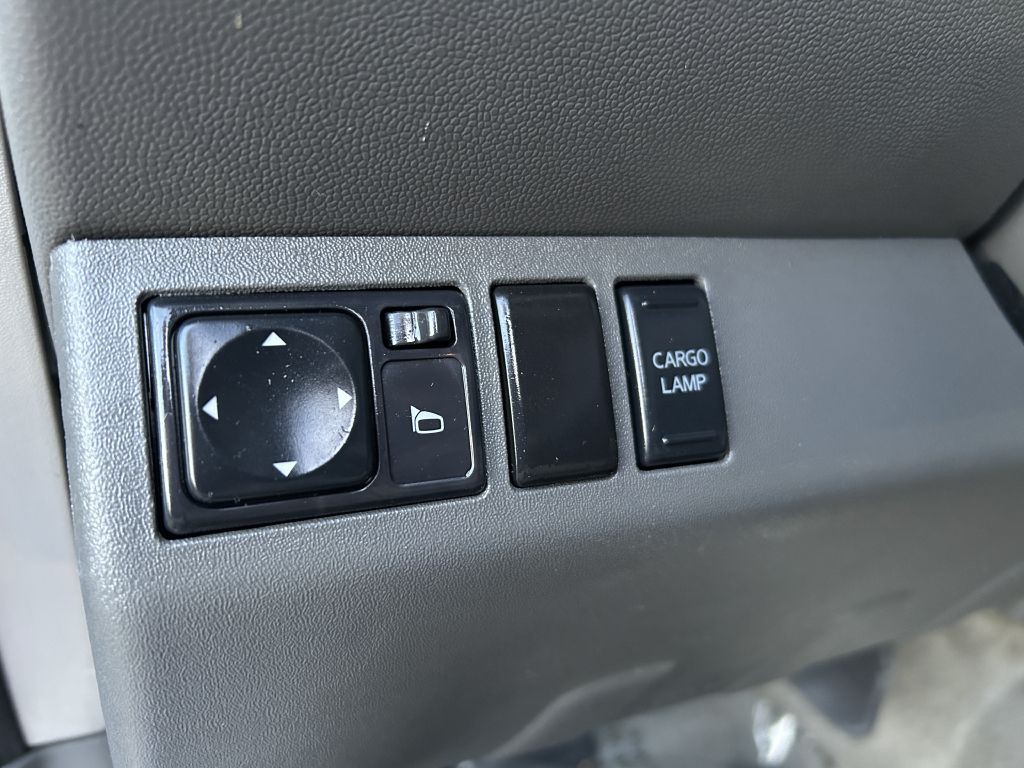 2014 Nissan Frontier Image 4