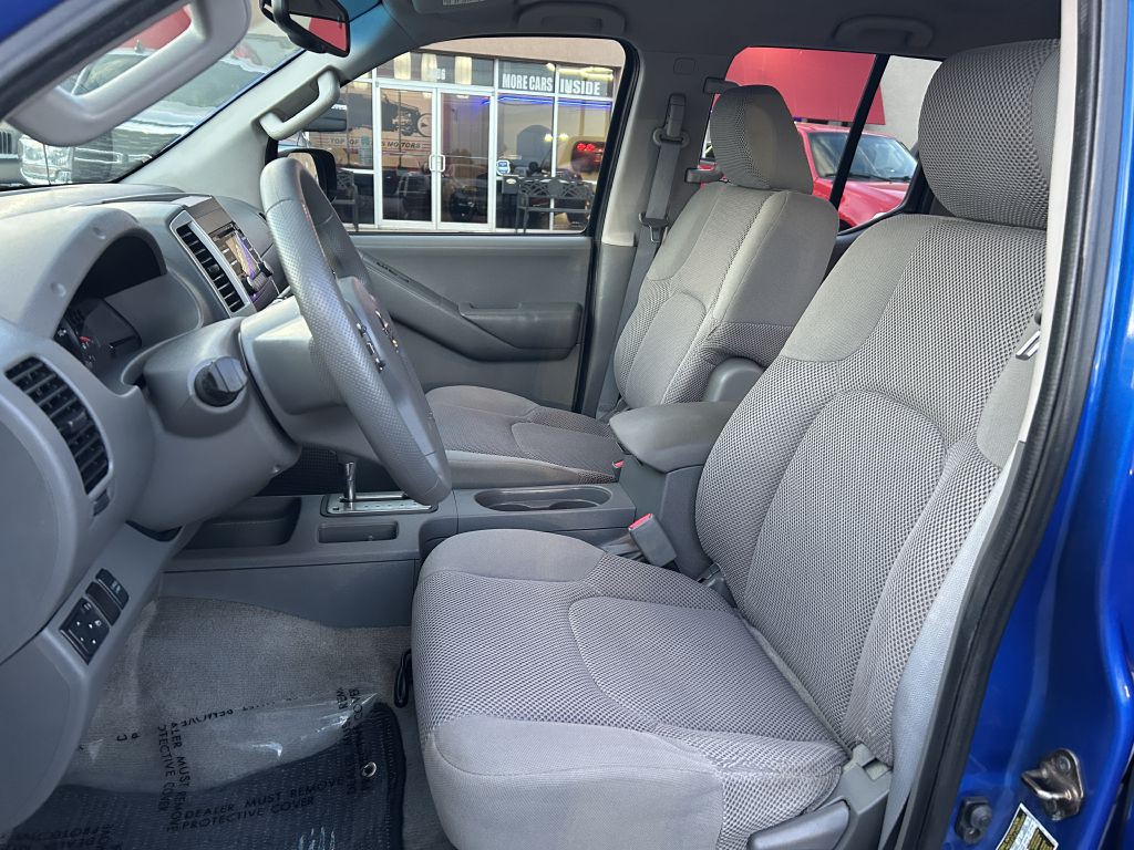 2014 Nissan Frontier Image 9