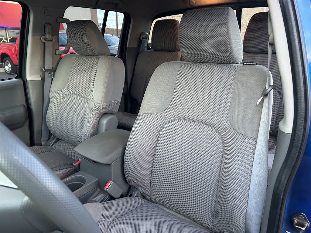 2014 Nissan Frontier Image 10