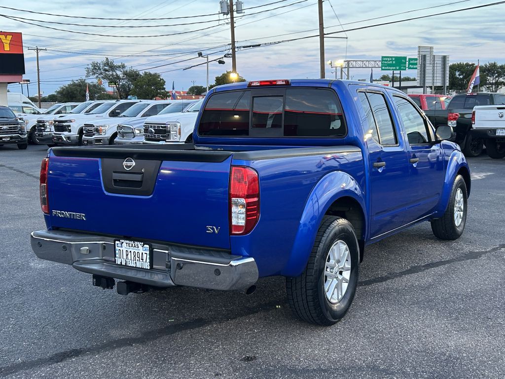 2014 Nissan Frontier Image 24