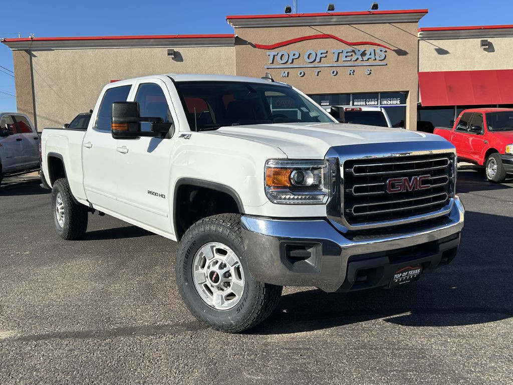 2018 GMC Sierra Image 2