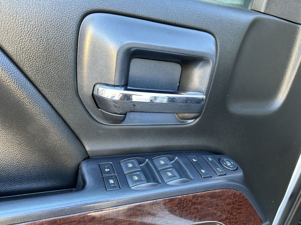 2018 GMC Sierra Image 4