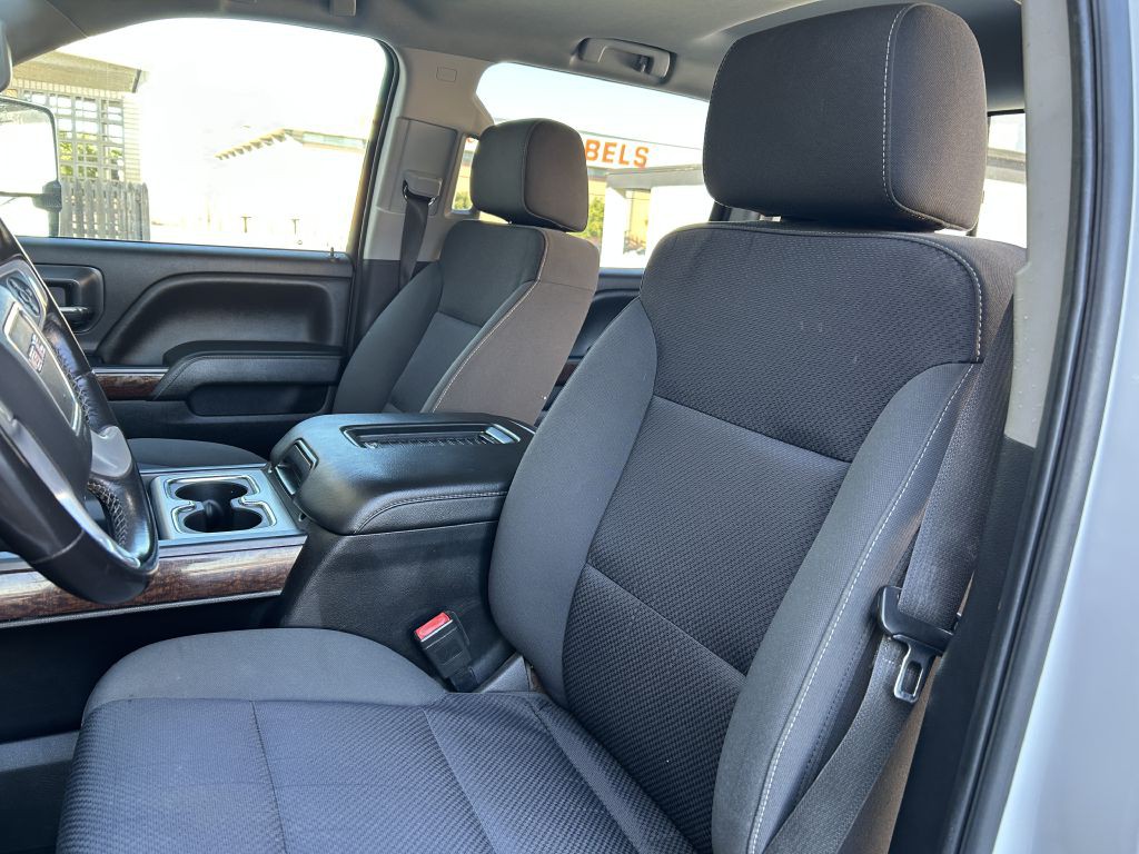 2018 GMC Sierra Image 10