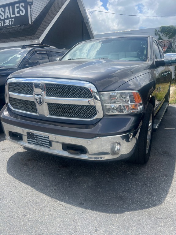 2017 RAM 1500 Image 1